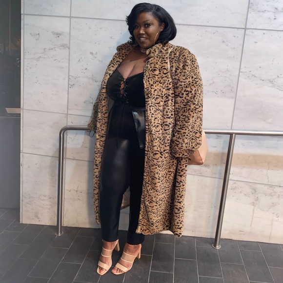 Jackets & Blazers - Leopard Print Faux Fur Longline Jacket Coat EUC